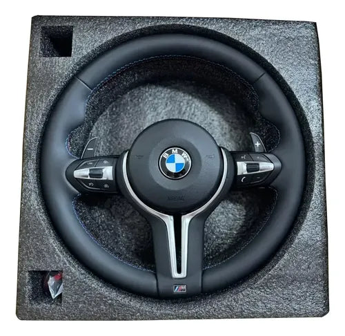 Volante Sportivo in Pelle